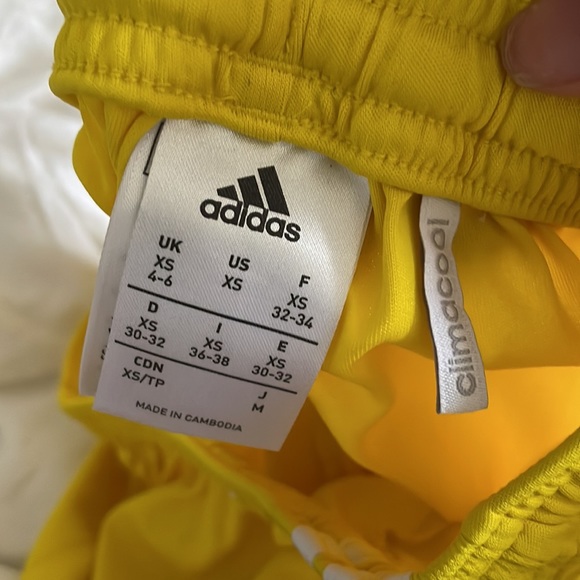 ADIDAS YELLOW SPORTS SHORTS - Picture 5 of 5